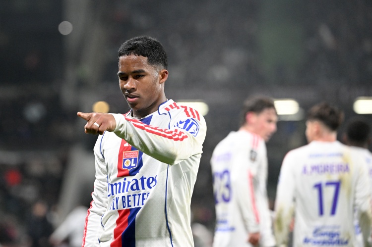 范晓冬：交朋友交内马尔这种，梅西闷闷的全是心眼 C罗利己主义